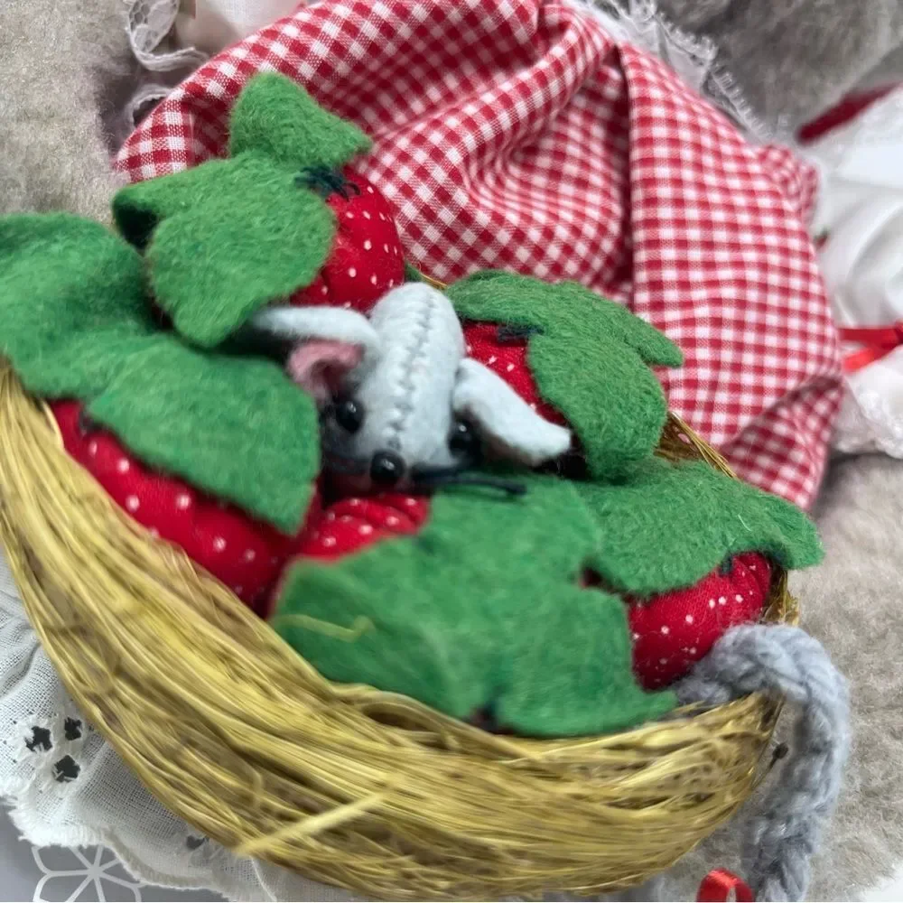 1982 Handmade Plush Mouse Basket Red Strawberry White eyelet Dress Gingham Apron